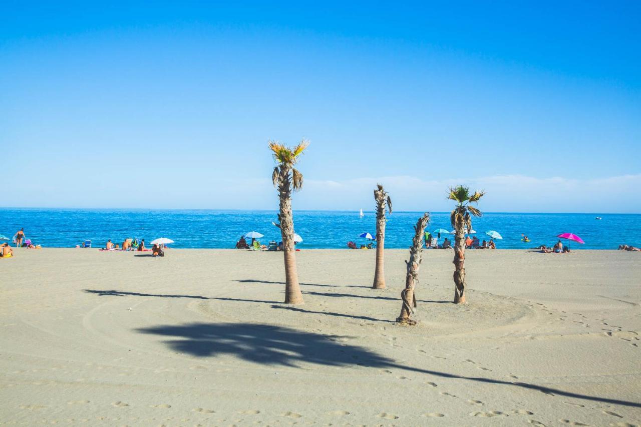 Espectacular Piso En Primera Linea De Playa エステポナ エクステリア 写真